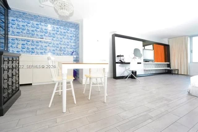 1+1 Condo — 1100 West Ave #425, Miami Beach, FL 33139