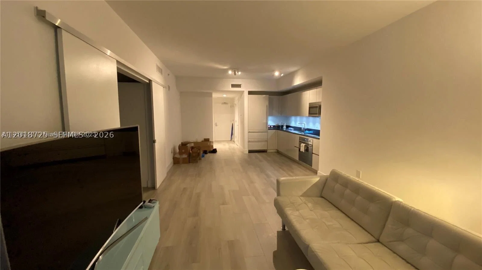 1+1 Condo — 1010 Brickell Ave #2208, Miami, FL 33131
