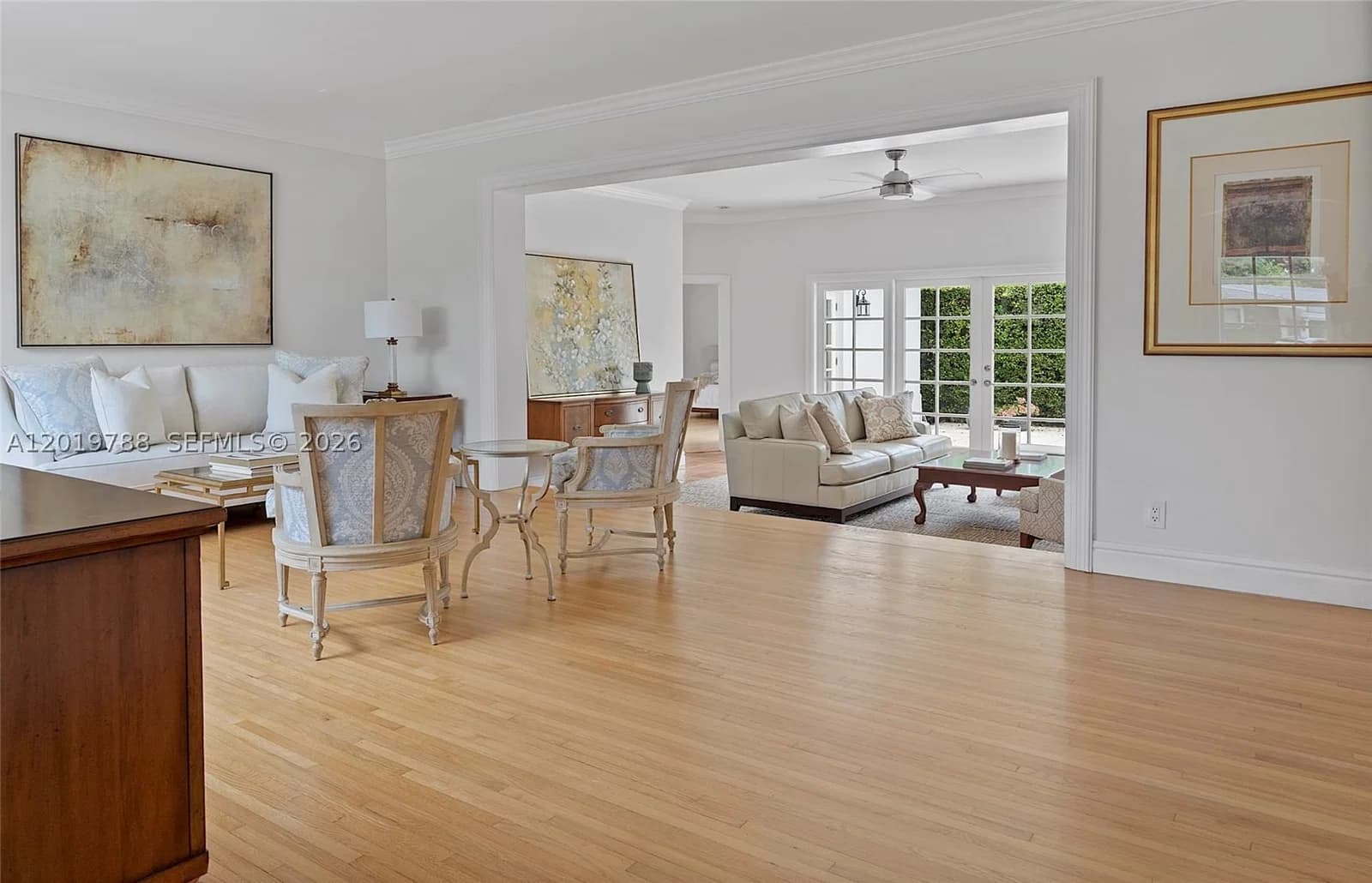 4+1 Müstakil ev — 1540 Urbino Ave, Coral Gables, FL 33146