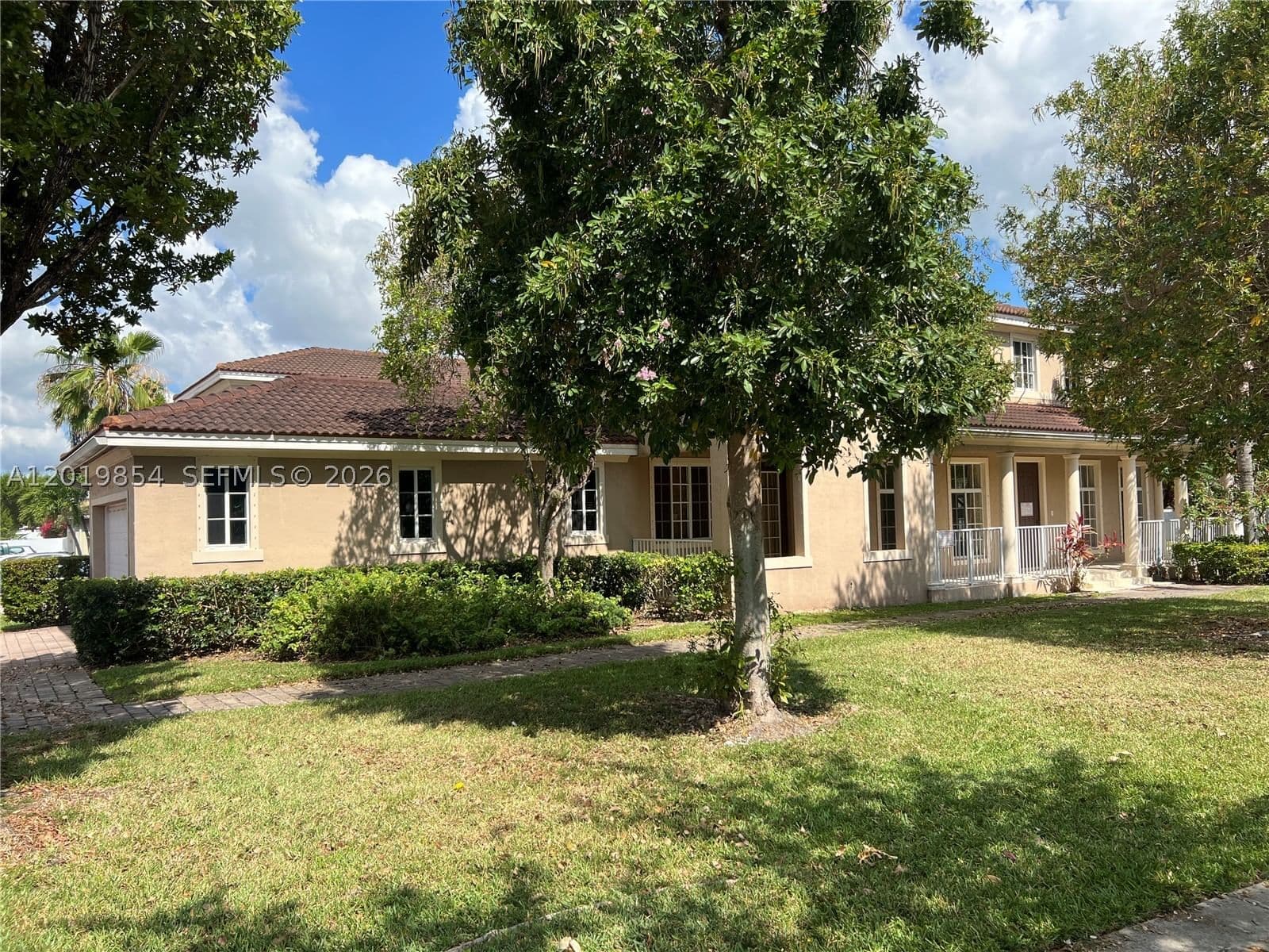 4+1 Müstakil ev — 14008 274 TER, Homestead, FL 33032