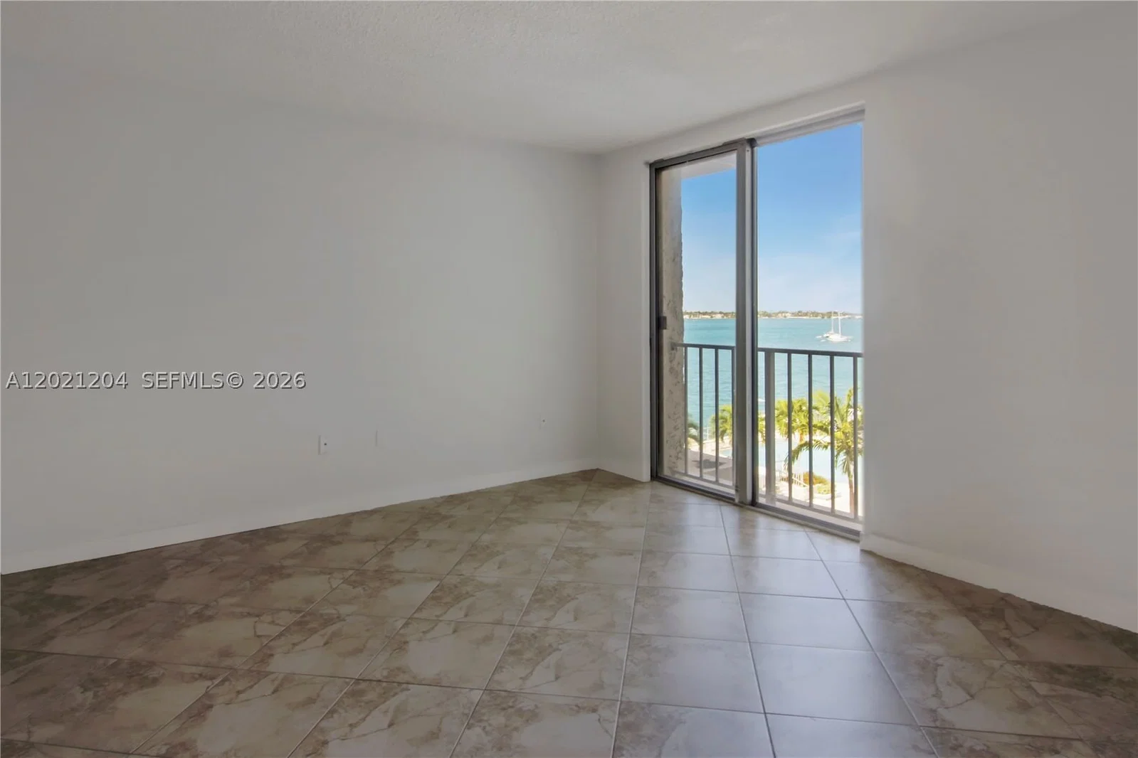 Condo — 800 West Ave #509, Miami Beach, FL 33139