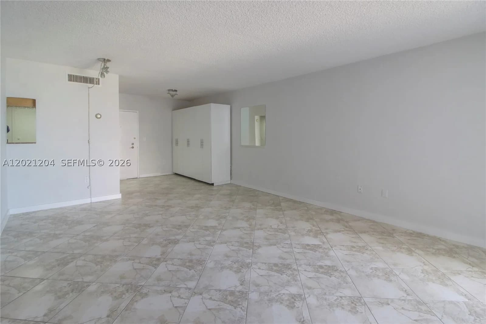 Condo — 800 West Ave #509, Miami Beach, FL 33139