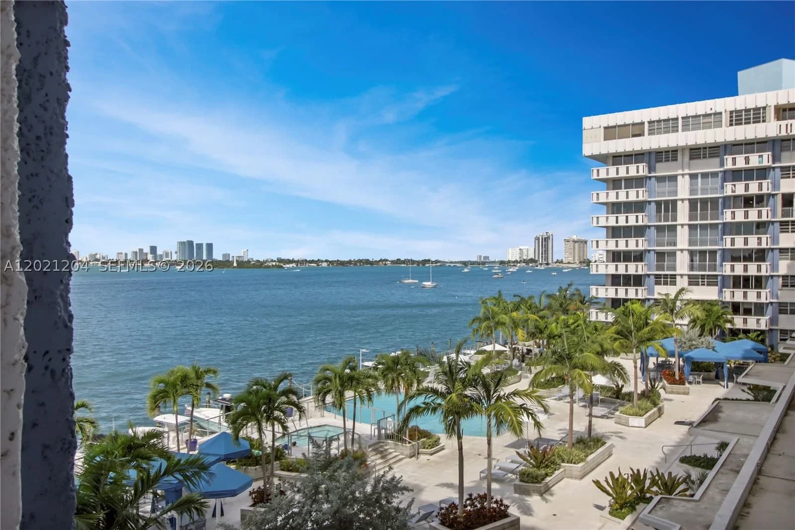 Condo — 800 West Ave #509, Miami Beach, FL 33139