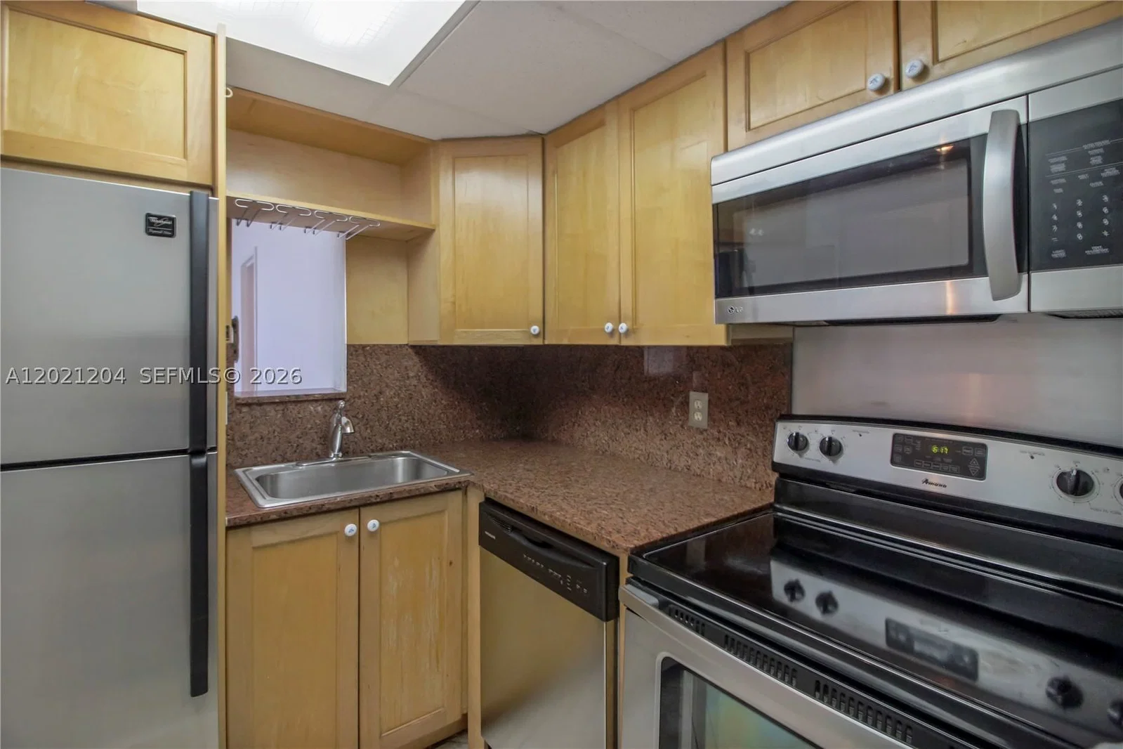 Condo — 800 West Ave #509, Miami Beach, FL 33139