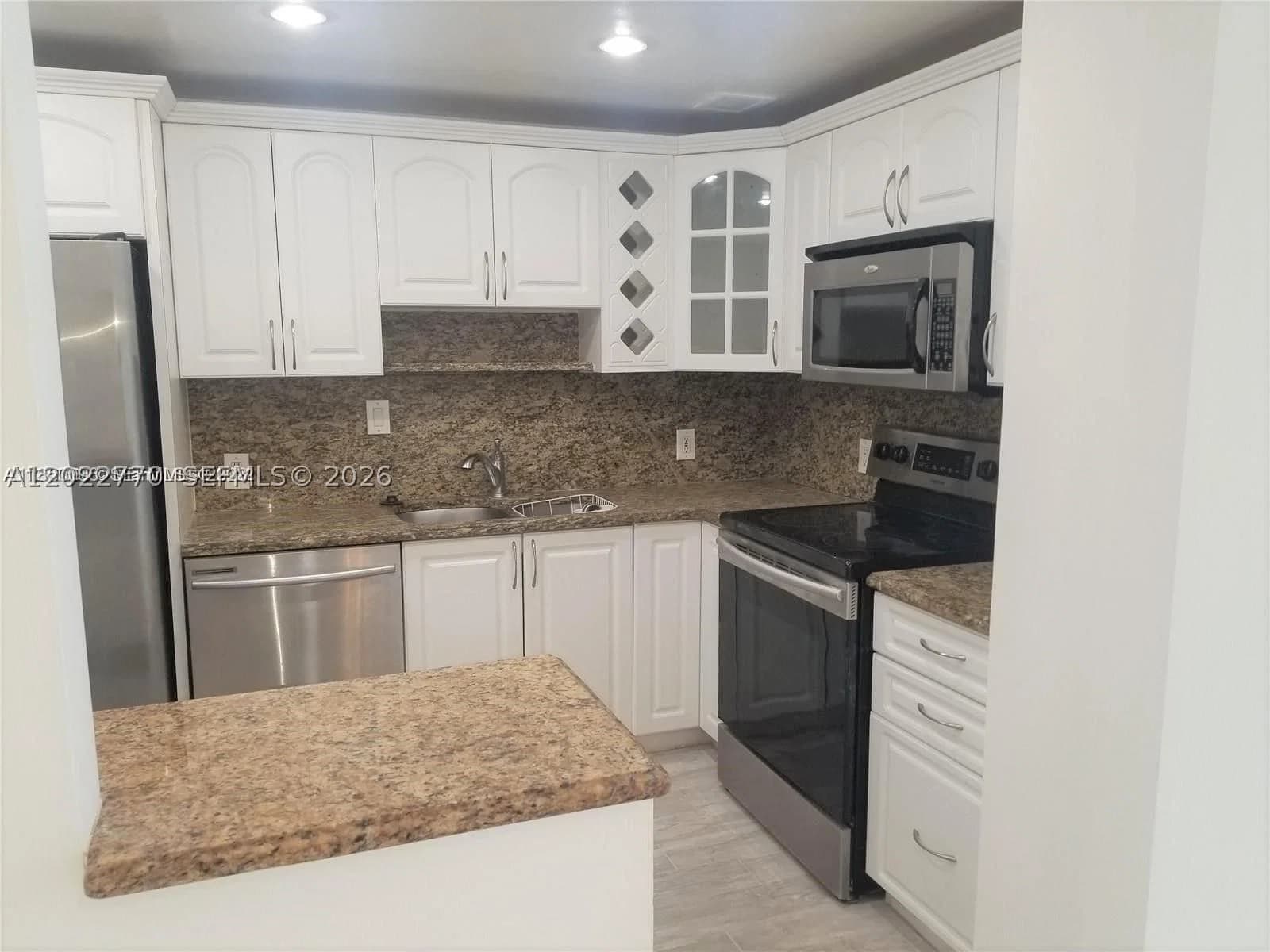 2-bedroom Condo — 100 Bayview Dr #208, Sunny Isles Beach, FL 33160