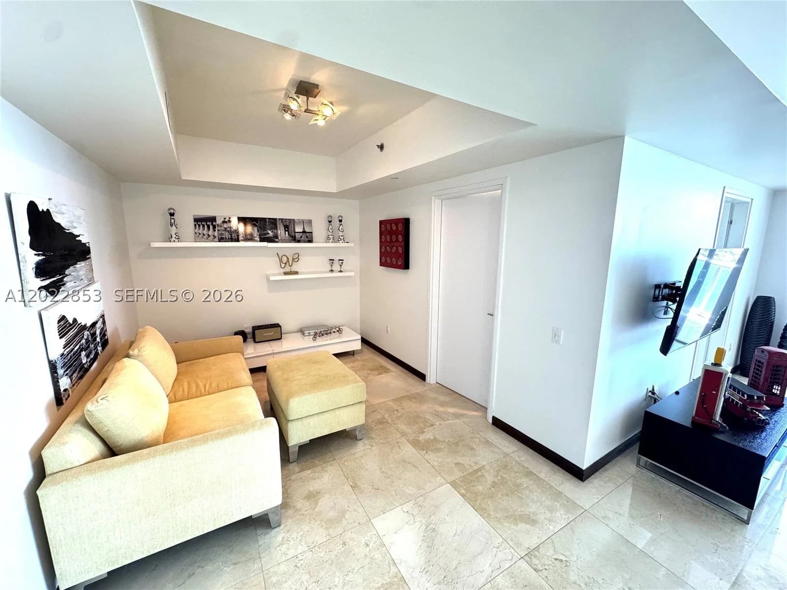 2+1 Condo — 450 Alton Rd #3505, Miami Beach, FL 33139