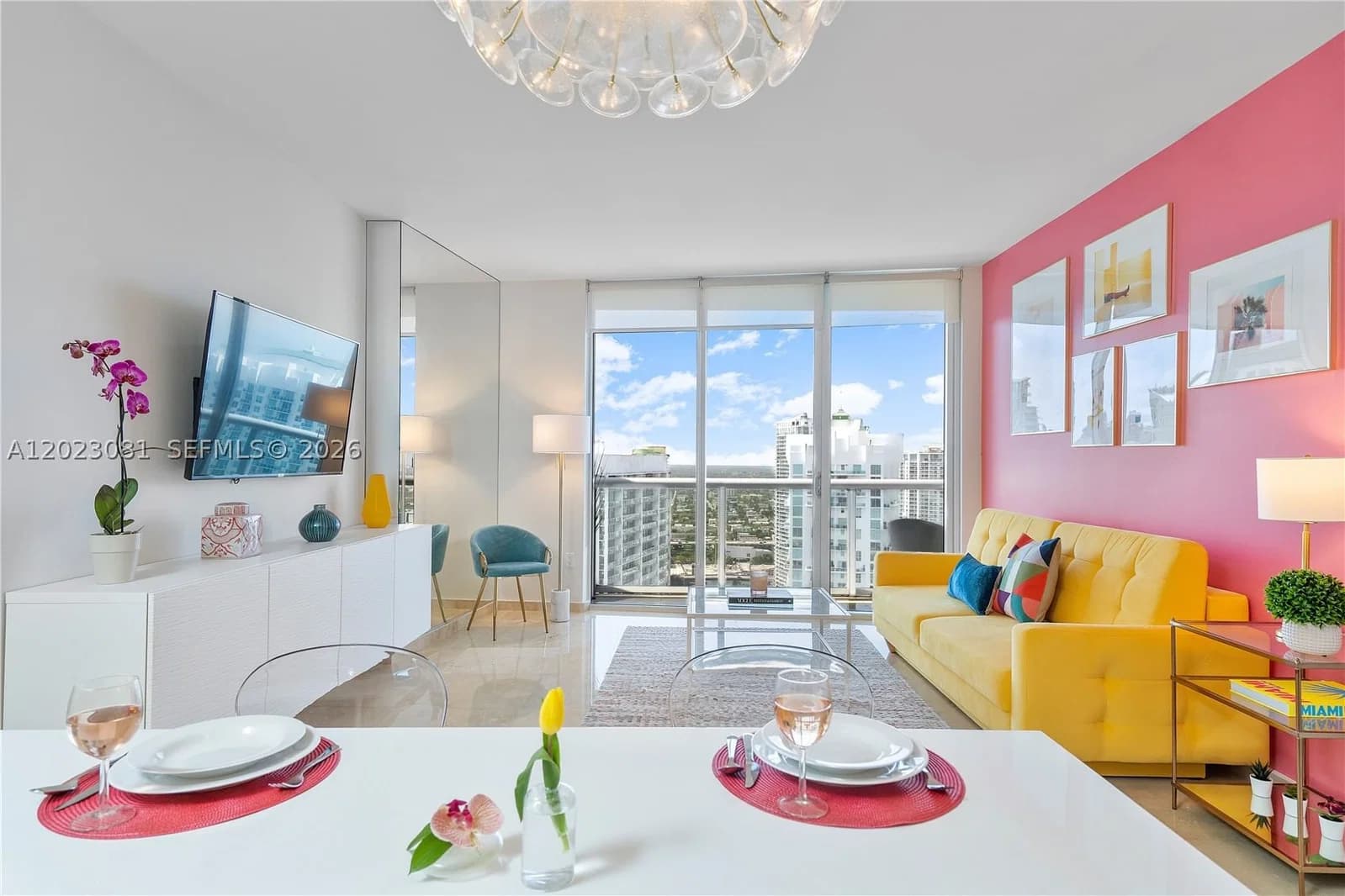 1-bedroom Condo — 485 Brickell Ave #4206, Miami, FL 33131