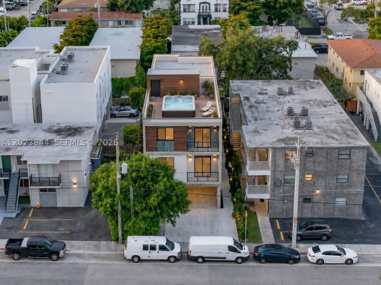 Property — 718 4th St, Miami, FL 33130