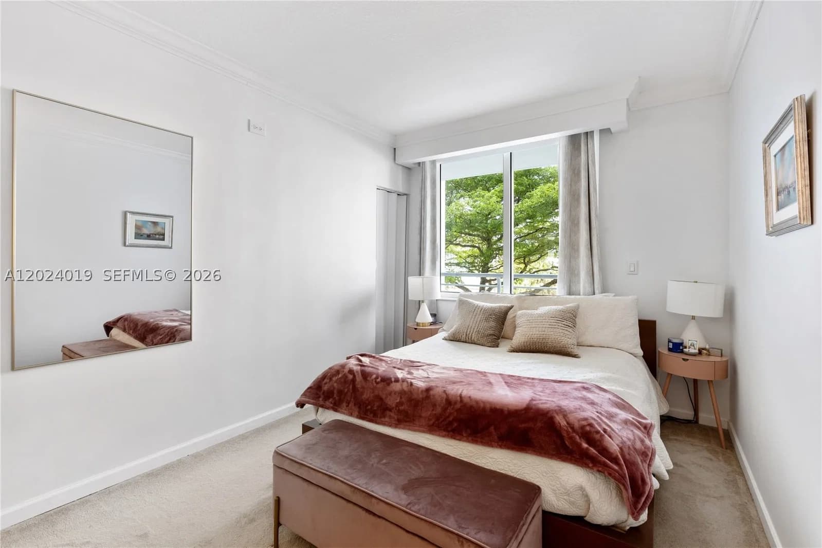 1-bedroom Condo — 335 Biscayne Blvd #802, Miami, FL 33131