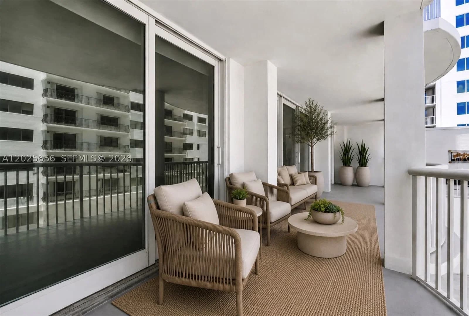 2-bedroom Condo — 5401 Collins Ave #107, Miami Beach, FL 33140