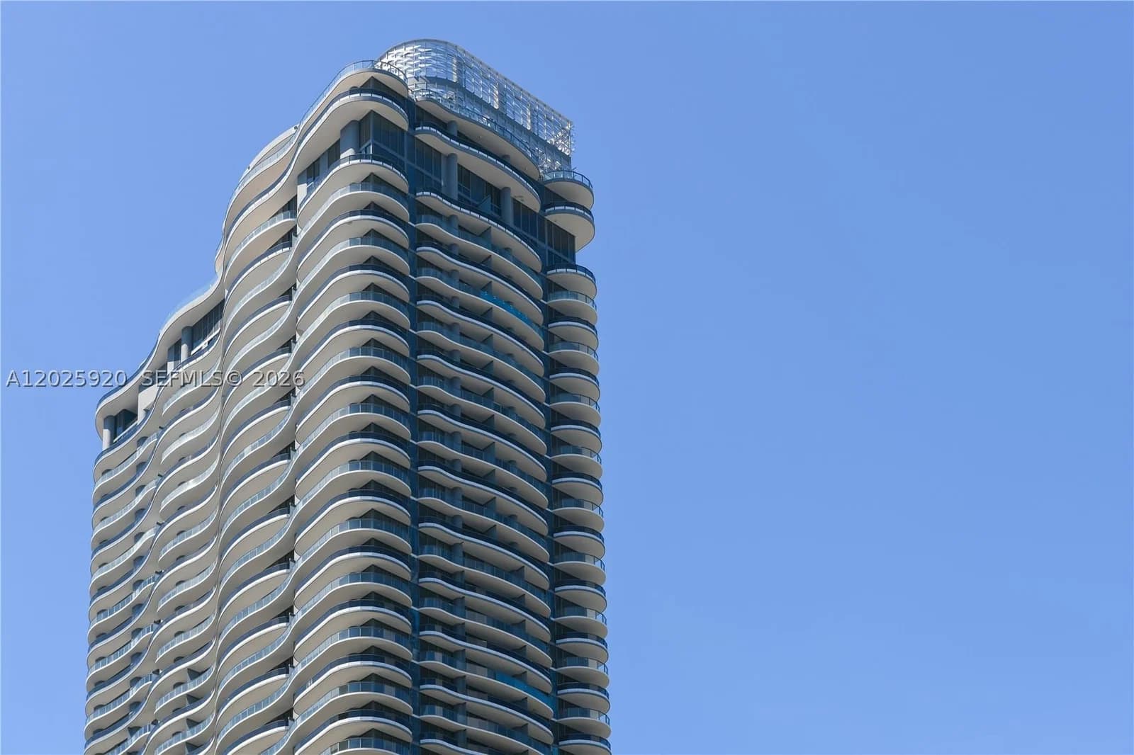 1+1 Condo — 1000 Brickell #2014, Miami, FL 33131