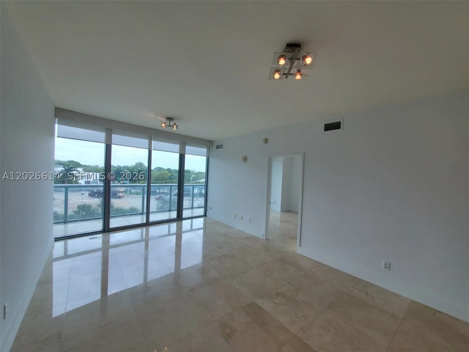 1-bedroom Condo — 888 Biscayne Blvd #311, Miami, FL 33132