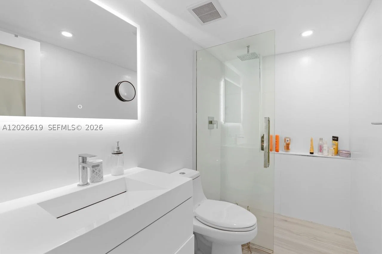 2-bedroom Condo — 1500 Bay Rd #1268S, Miami Beach, FL 33139