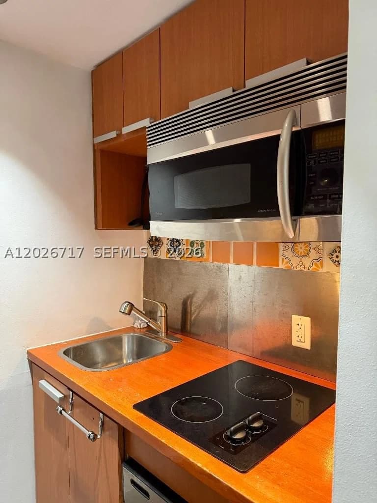 Condo — 800 West Ave #342, Miami Beach, FL 33139