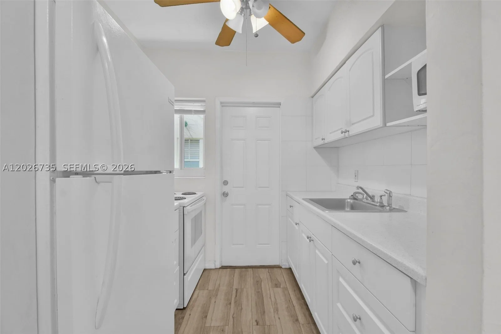 Condo — 1135 Euclid Ave #202, Miami Beach, FL 33139