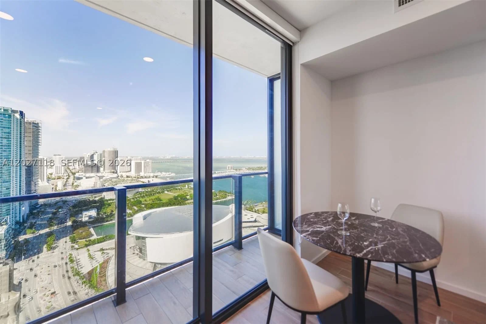 1-bedroom Condo — 398 5th St #3505, Miami, FL 33132
