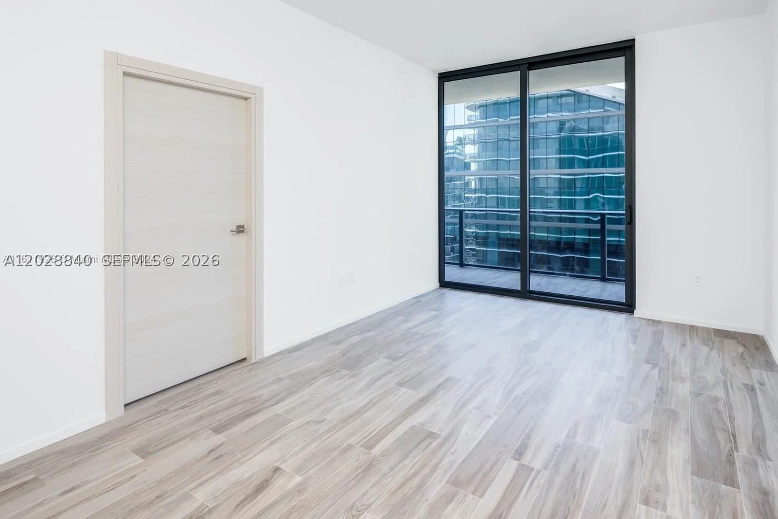 1+1 Condo — 801 Miami Ave #1808, Miami, FL 33130