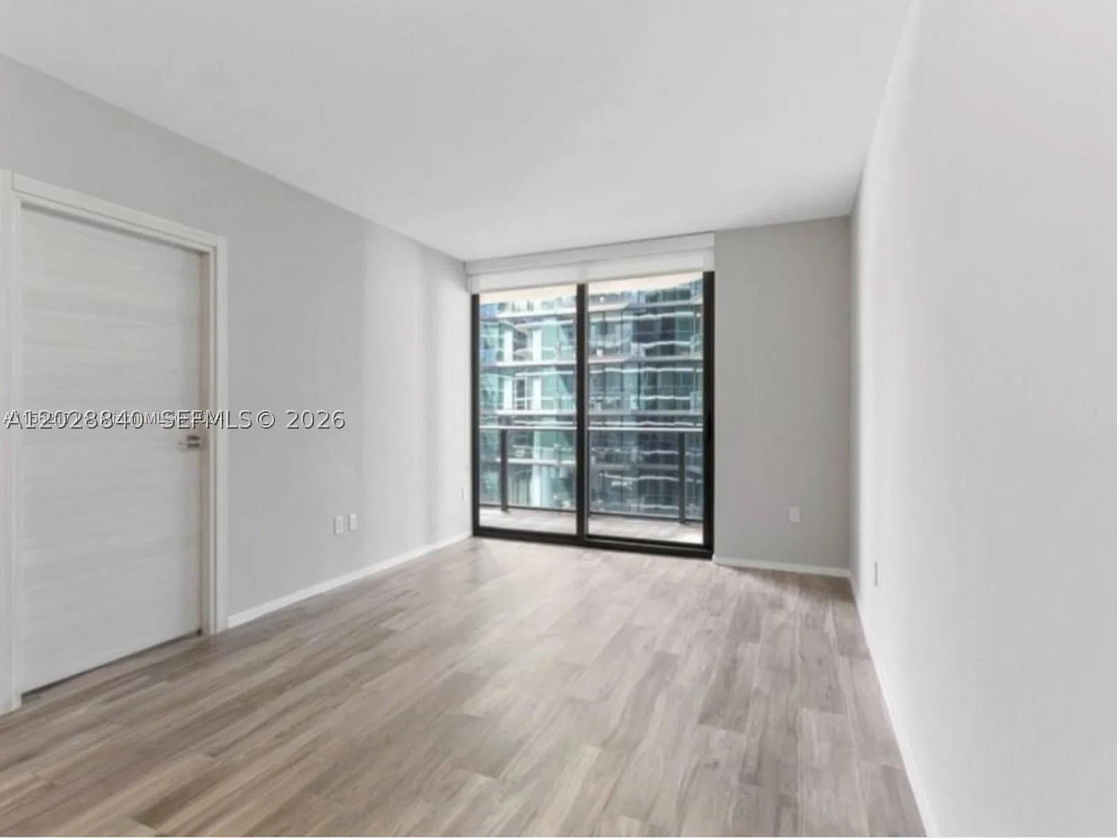 1+1 Condo — 801 Miami Ave #1808, Miami, FL 33130