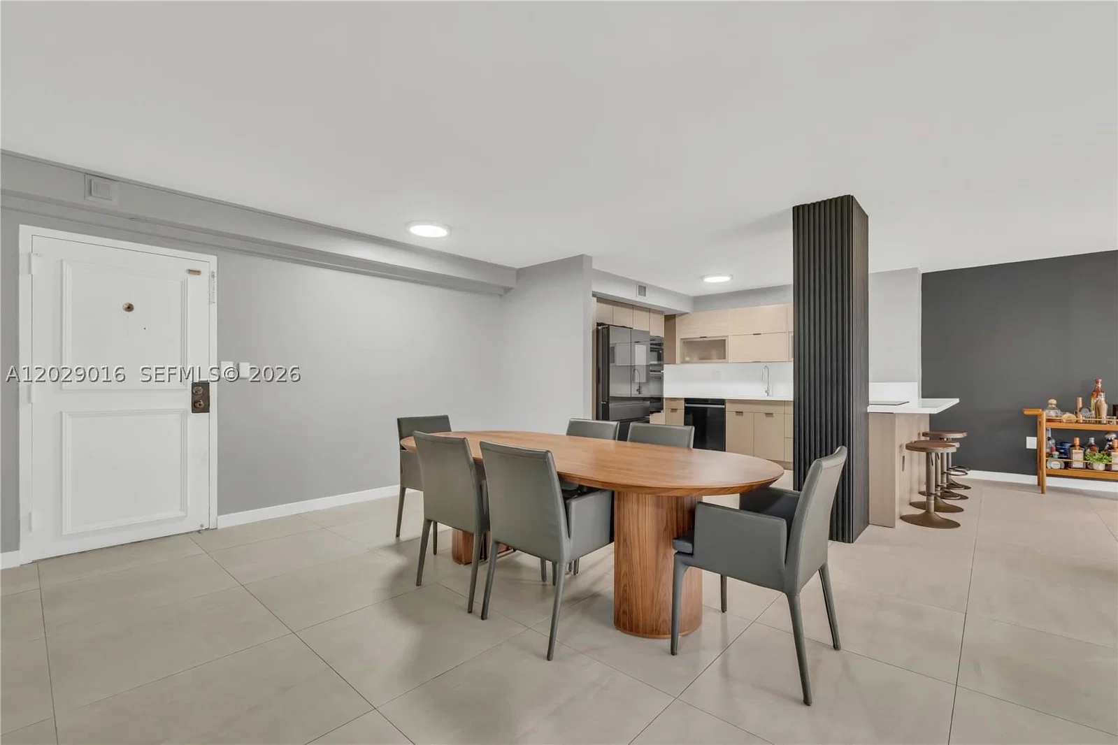 2-bedroom Condo — 1450 Brickell Bay Dr #1815, Miami, FL 33131