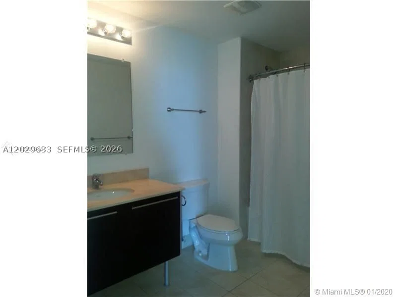 1+1 Condo — 1900 Bayshore Dr #3517, Miami, FL 33132