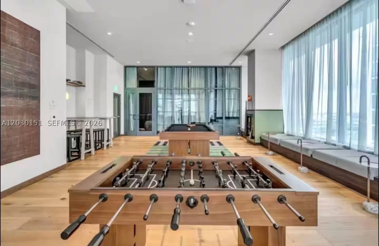1-bedroom Condo — 11 6th St #1212, Miami, FL 33132