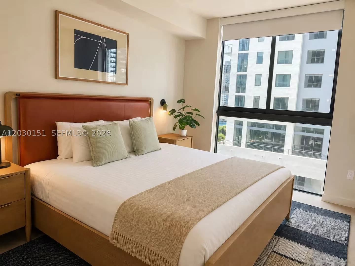 1-bedroom Condo — 11 6th St #1212, Miami, FL 33132
