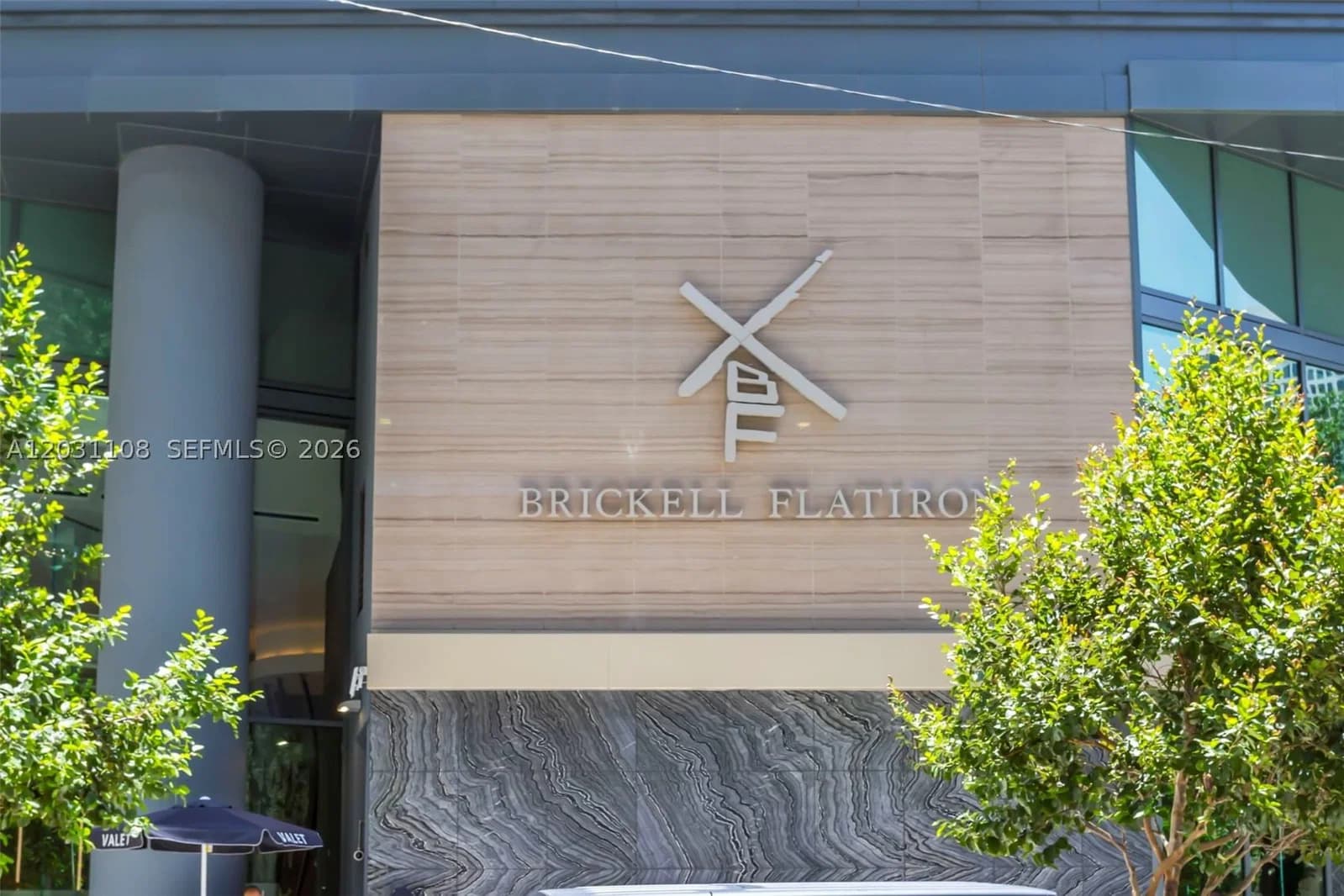 2-bedroom Condo — 1000 Brickell Plz #4609, Miami, FL 33131