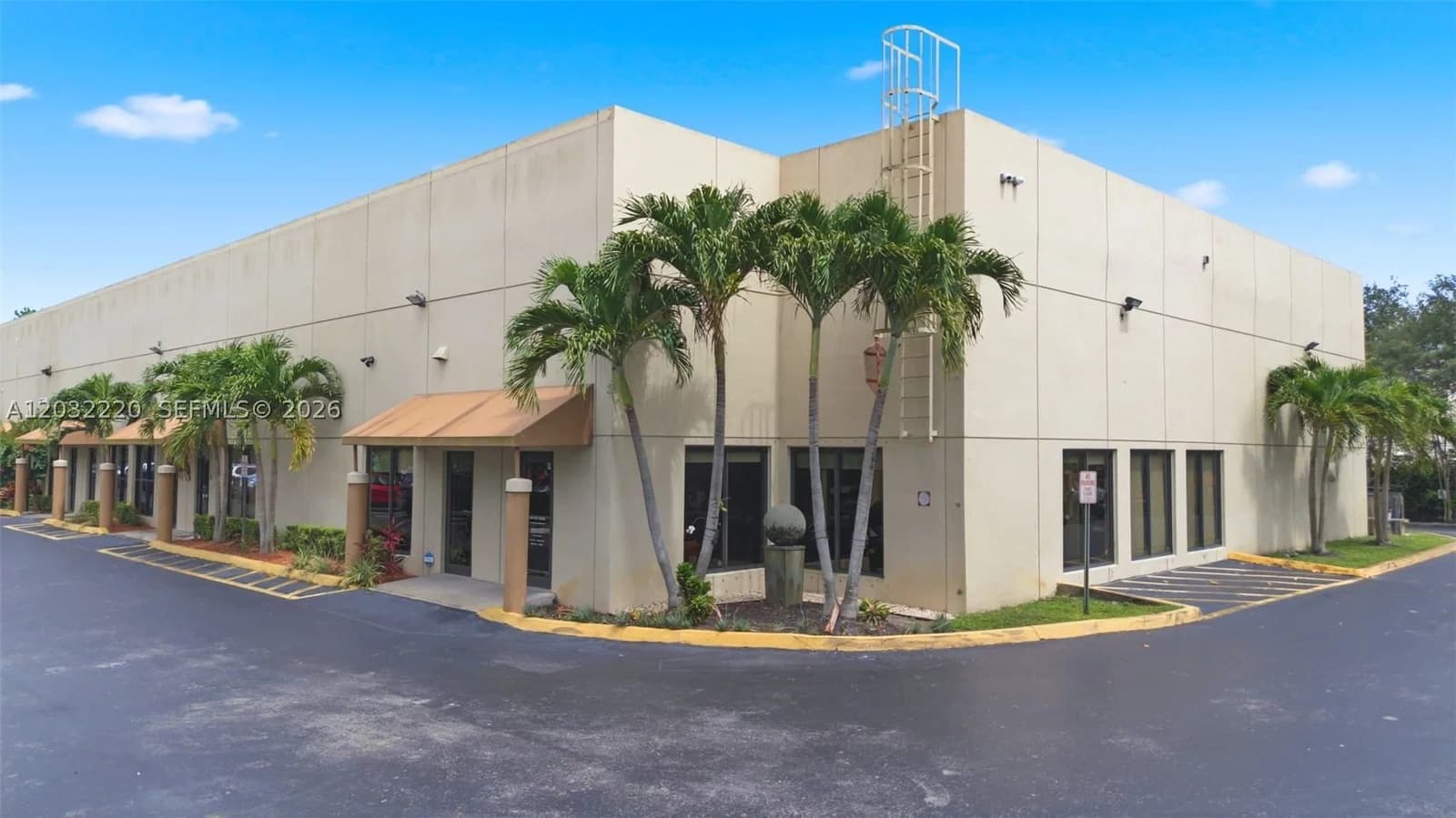 Mülk — 3660 126th Ave #8, Coral Springs, FL 33065