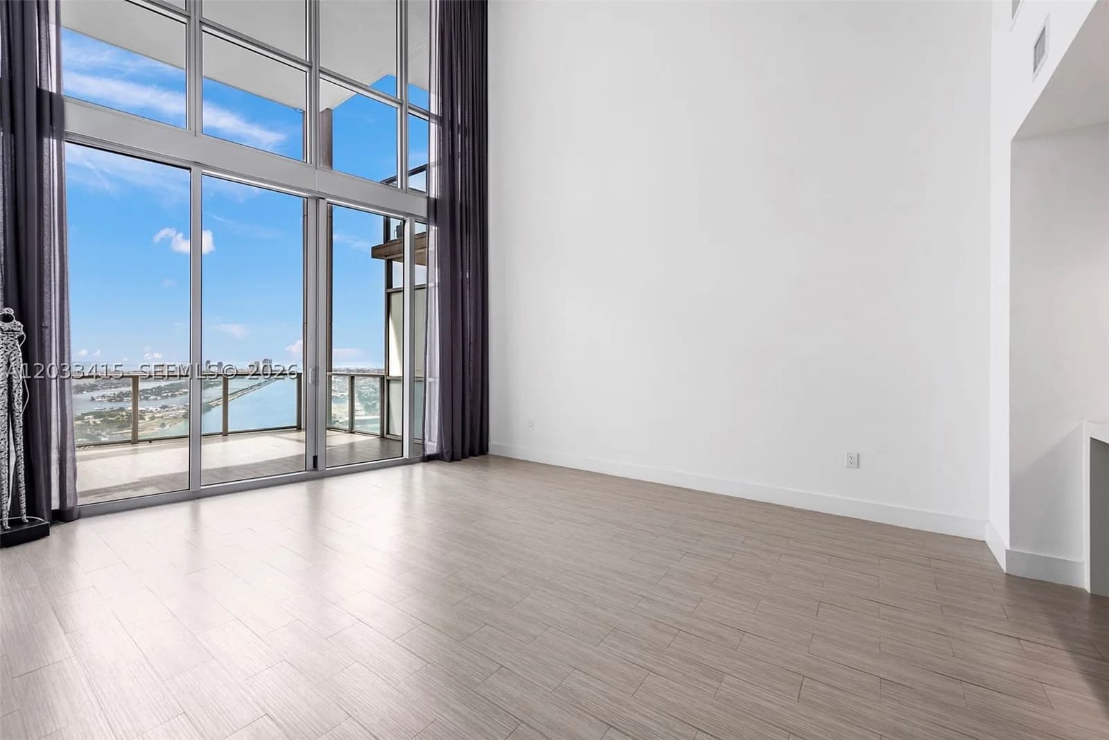 1+1 Condo — 1100 Biscayne Blvd #5705, Miami, FL 33132