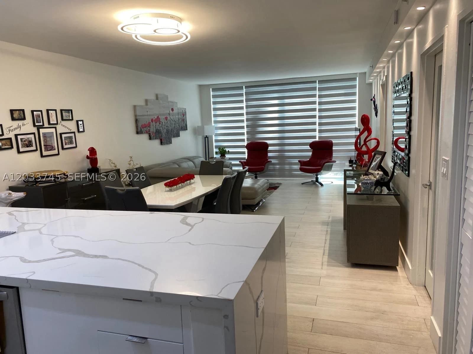 2+1 Condo — 5601 Collins Ave #622, Miami Beach, FL 33140
