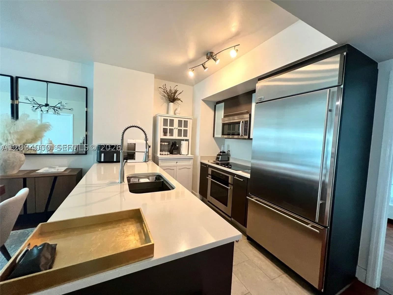 2-bedroom Condo — 500 Brickell Ave #1410, Miami, FL 33131