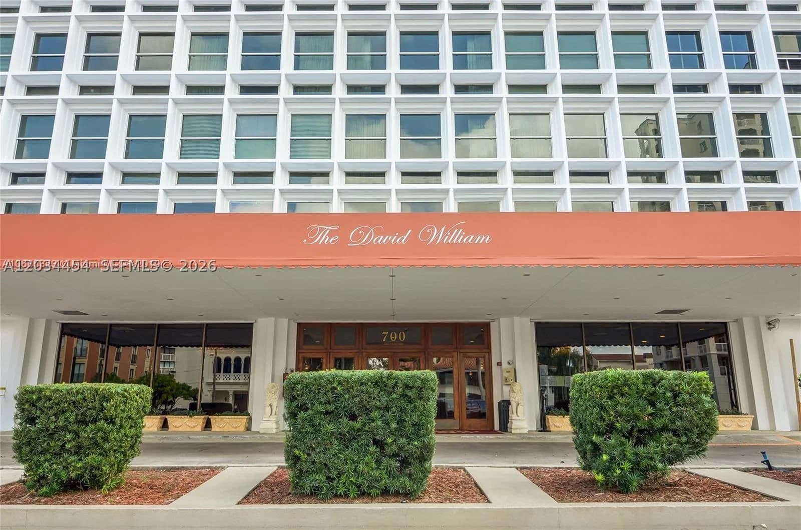 Condo — 700 Biltmore Way #1216, Coral Gables, FL 33134