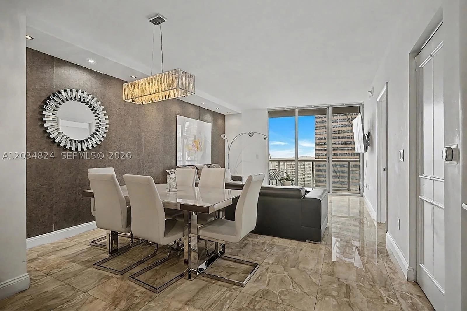 2+1 Condo — 485 Brickell Ave #2009, Miami, FL 33131