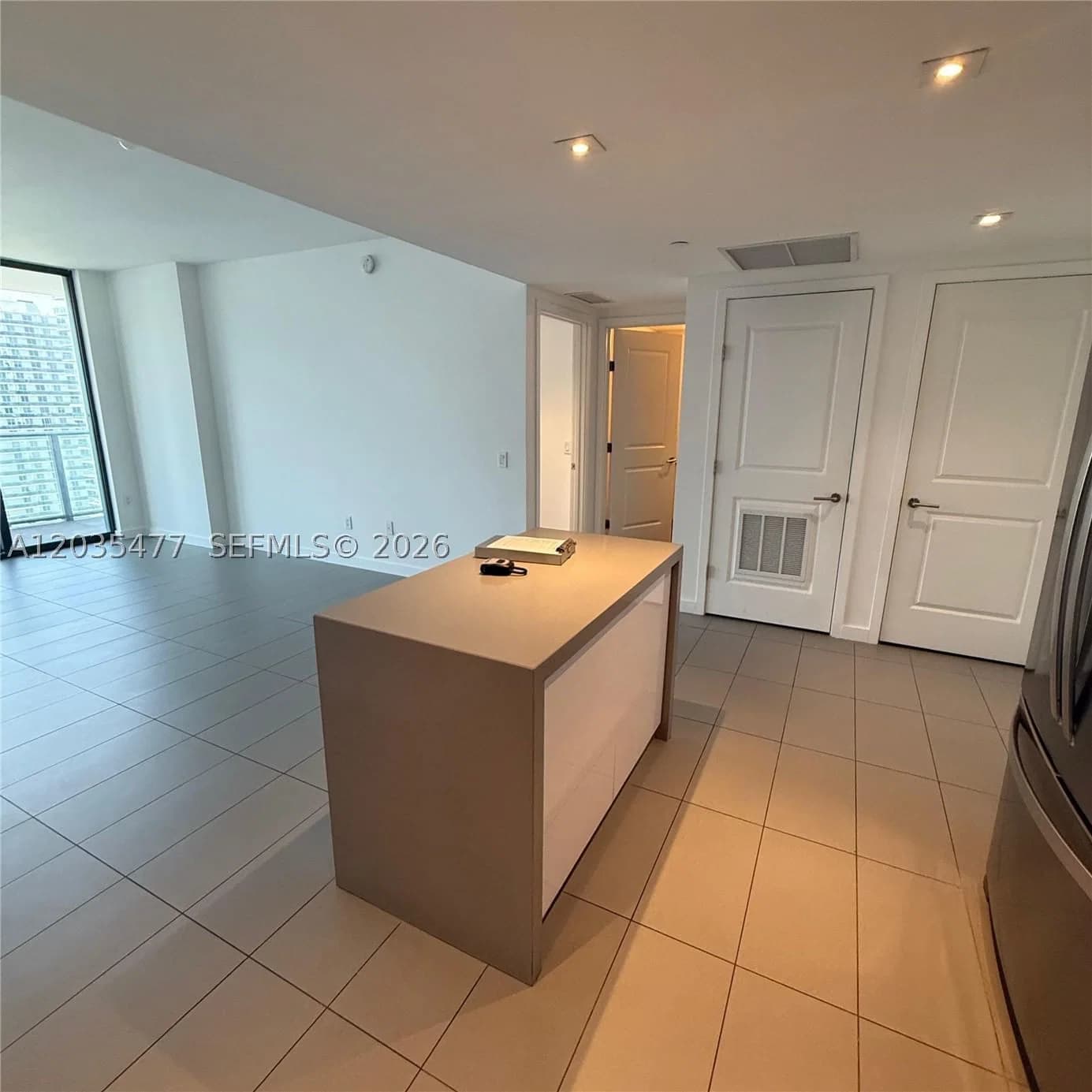 2-bedroom Condo — 1600 1st Ave #2607, Miami, FL 33132