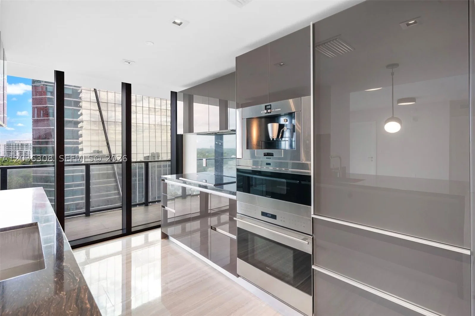2+1 Condo — 1451 Brickell Ave #1005, Miami, FL 33131