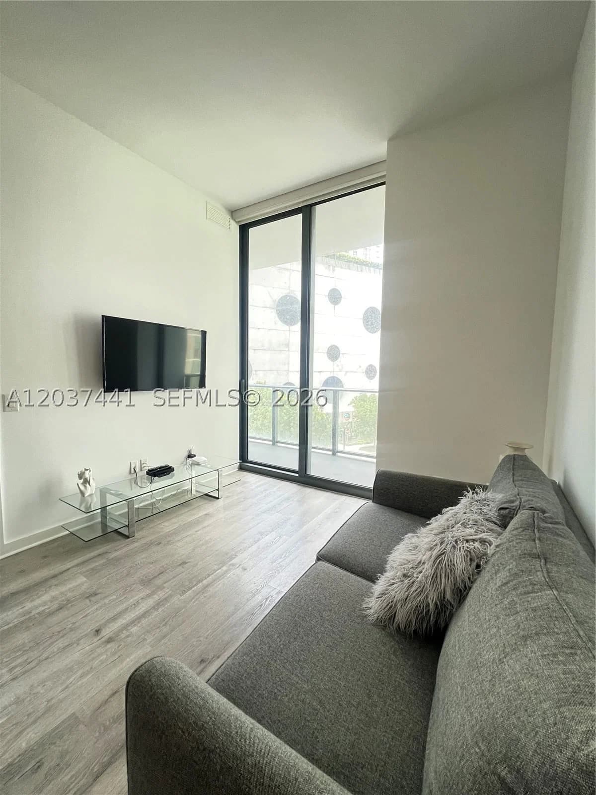 1+1 Condo — 501 31st St #202, Miami, FL 33137