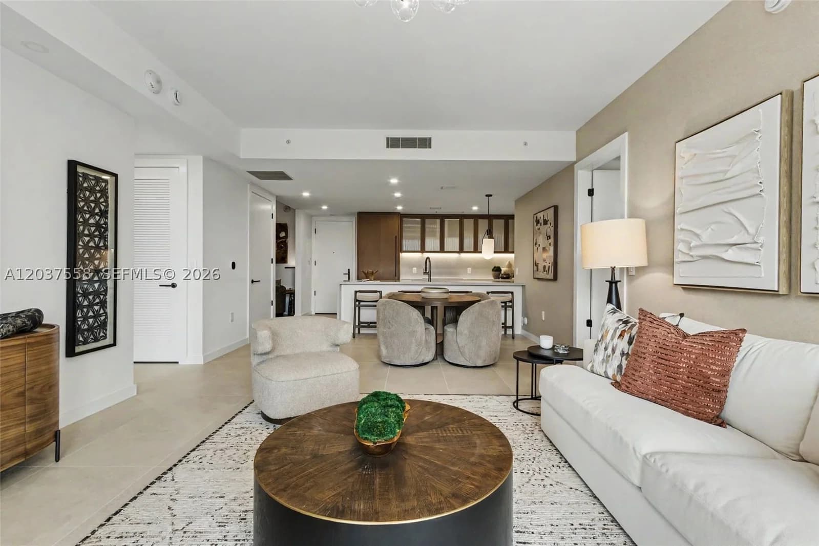 2+1 Condo — 2200 Brickell Ave #220, Miami, FL 33129