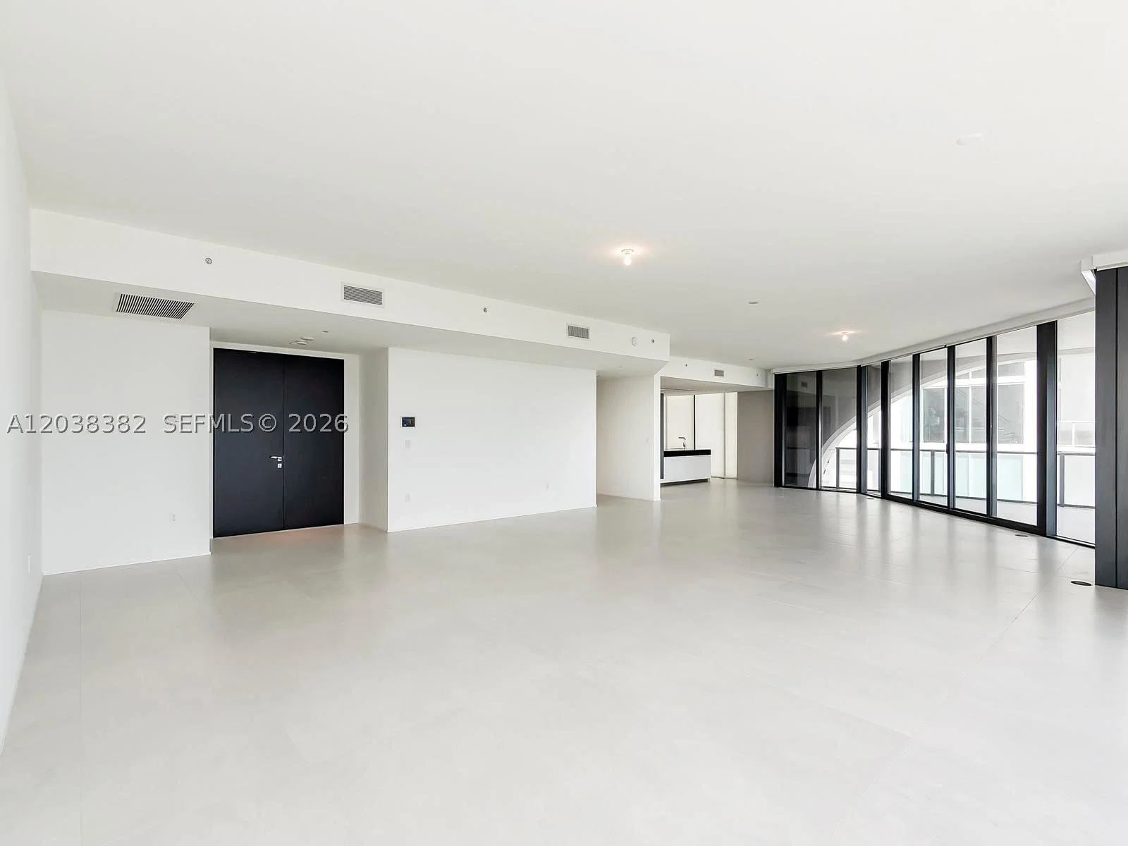 4+1 Condo — 1000 Biscayne Blvd #2002, Miami, FL 33132