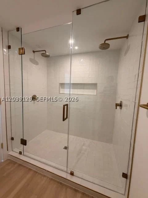 Condo — 90 32nd St #823, Miami, FL 33137