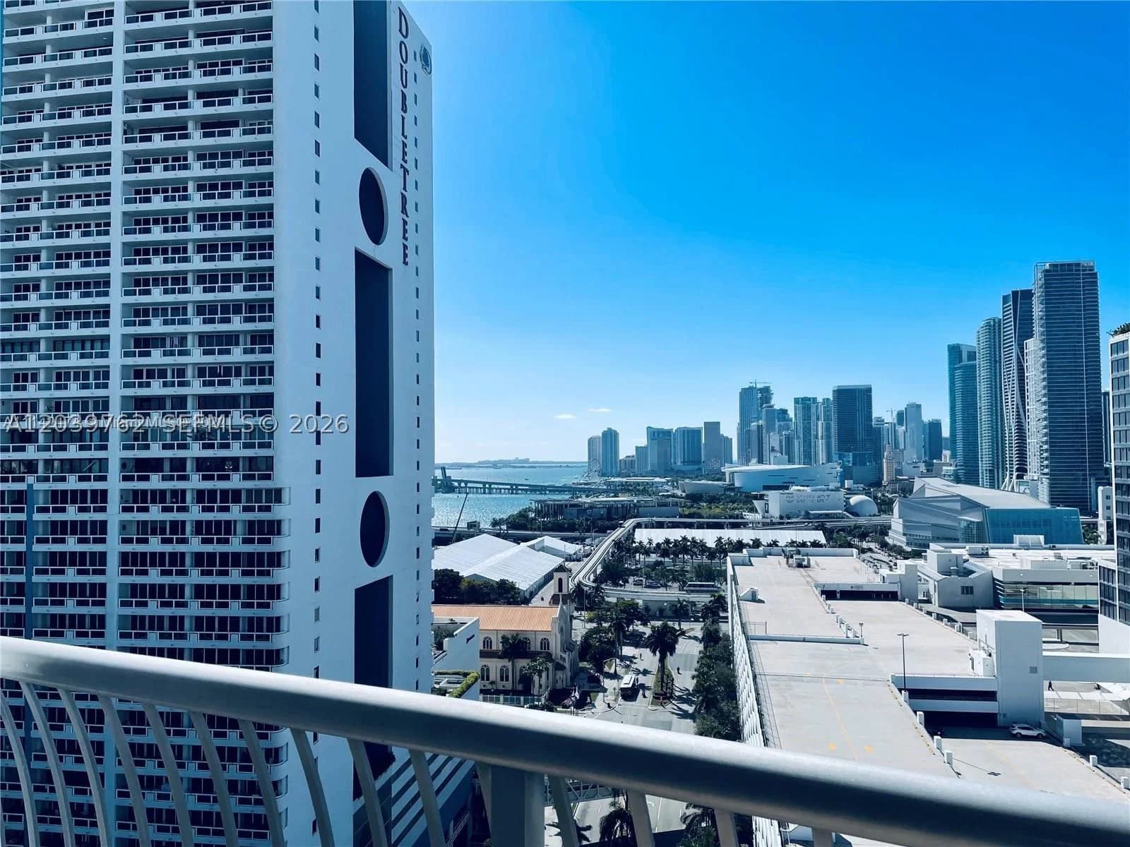 1+1 Condo — 1750 Bayshore Dr #2112, Miami, FL 33132