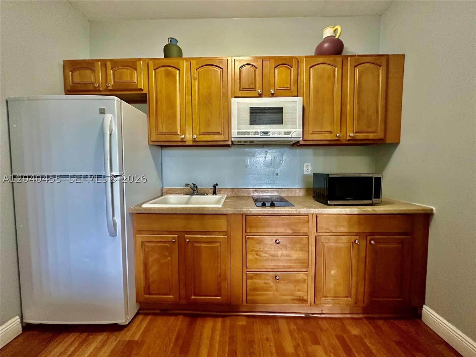 1+1 Condo — 26 Diplomat Pkwy #2368, Hallandale Beach, FL 33009