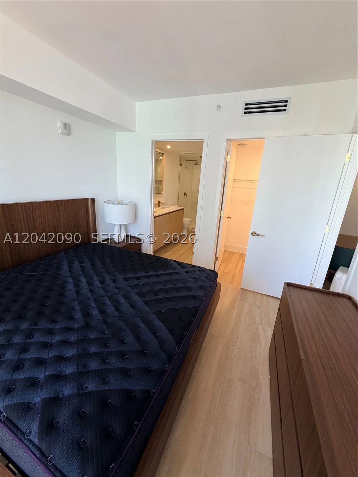 1-bedroom Condo — 90 32nd St #706, Miami, FL 33137