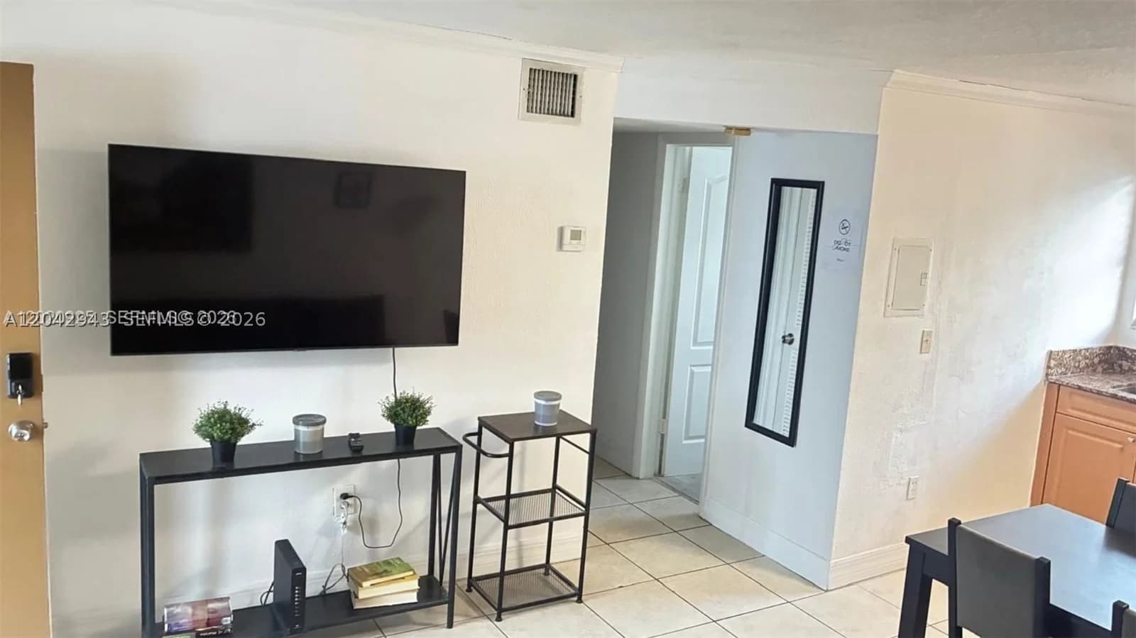 2+1 Mülk — 427 6th St #4, Miami, FL 33130
