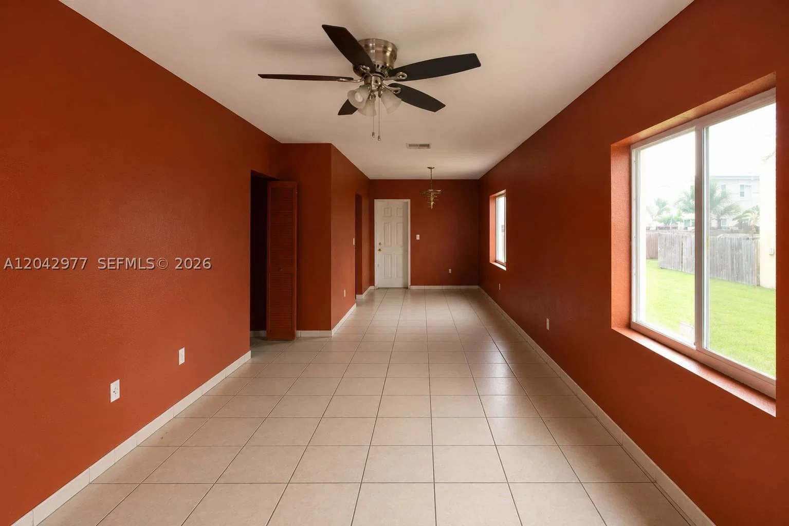 4-bedroom Condo — 420 84th Ter #420, Miami, FL 33150
