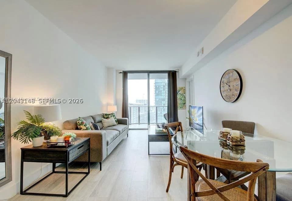 1+1 Condo — 121 34th St #1603, Miami, FL 33137
