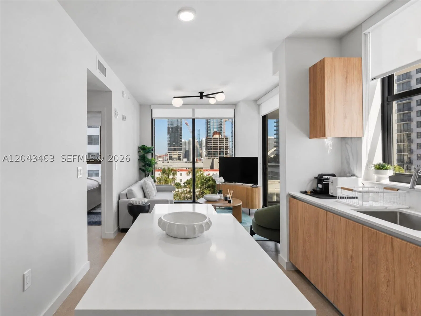 2+1 Condo — 11 6th St #1509, Miami, FL 33132