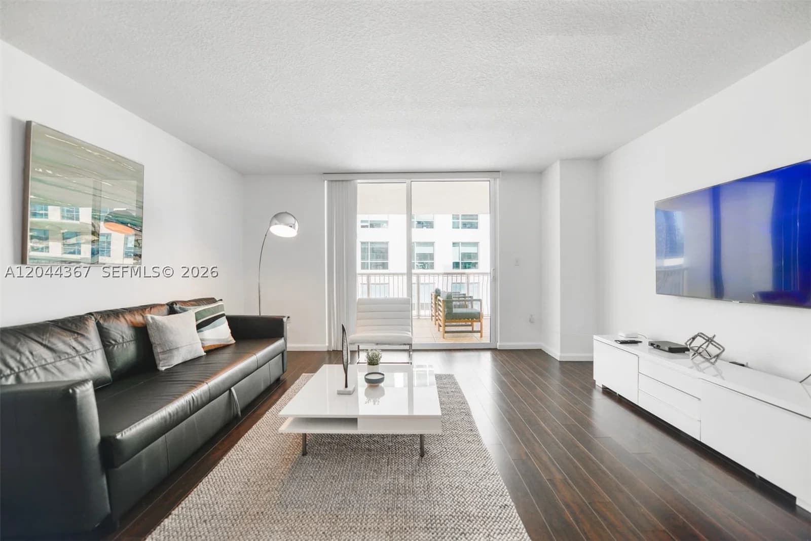 1+1 Condo — 1200 Brickell Bay Dr #3614, Miami, FL 33131