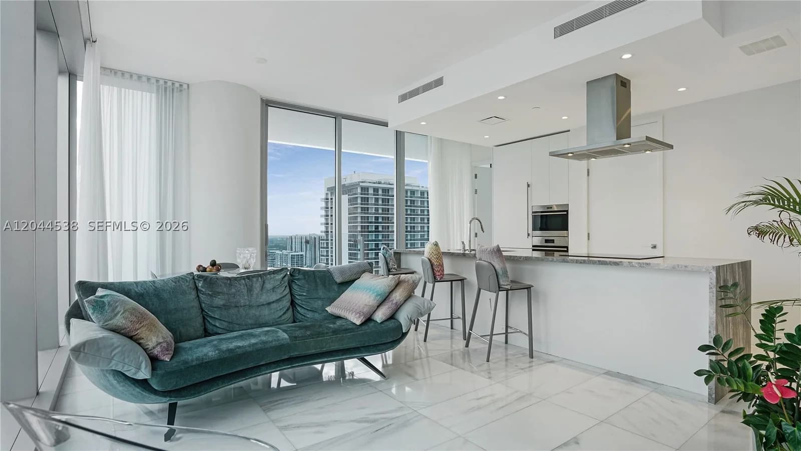 2-bedroom Condo — 700 26th Ter #3005, Miami, FL 33137