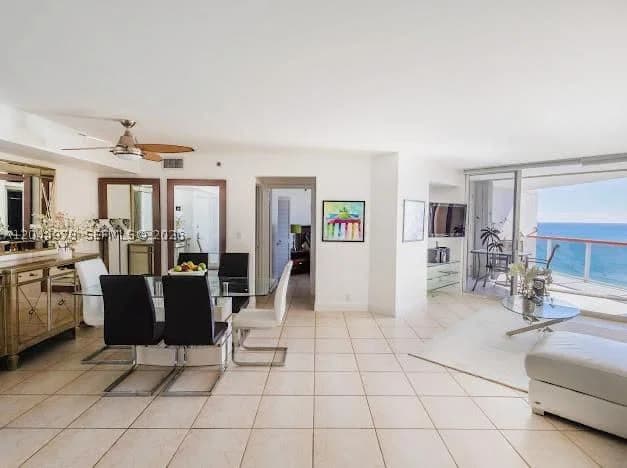 2-bedroom Condo — 6767 Collins Ave #1608, Miami Beach, FL 33141