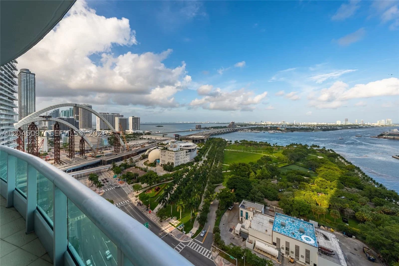 3-bedroom Condo — 900 Biscayne Blvd #2506, Miami, FL 33132